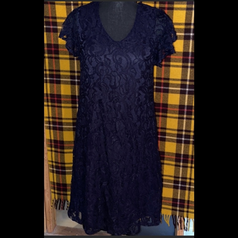WORN ONCE Dana Buchman Navy lace dress - Picture 3 of 6